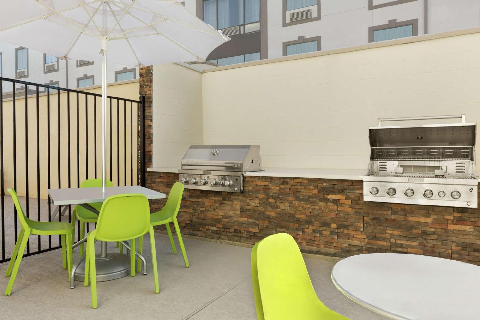 Home2 Suites By Hilton Houston-Pearland, Tx Экстерьер фото